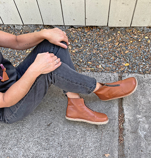 BOTÍN BOA CARAMELO MUJER