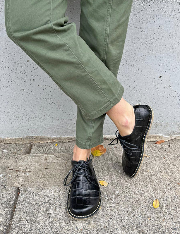 ZAPATO CASTOR NEGRO CROC MUJER