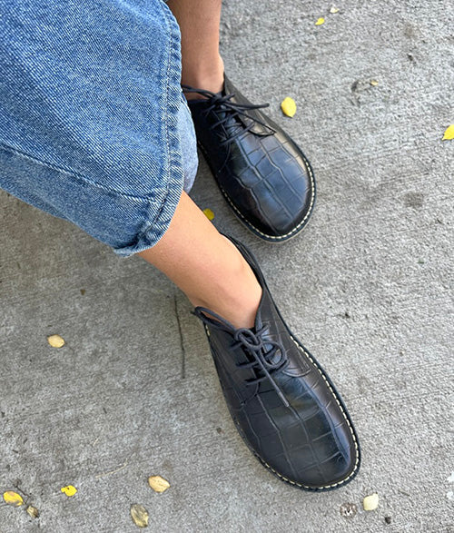 ZAPATO CASTOR NEGRO CROC MUJER