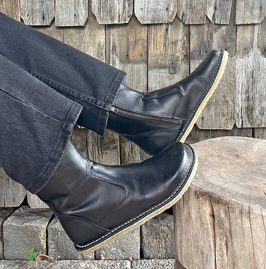 BOTA LLAMA NEGRA MUJER