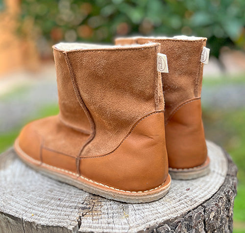BOTA PANDA CARAMELO MUJER