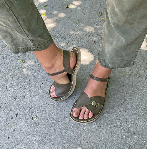 SANDALIA LOICA VERDE MUJER