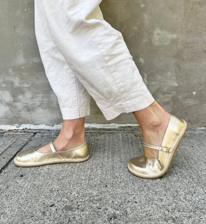 ZAPATO GOLONDRINA DORADA MUJER
