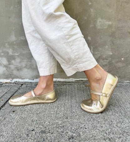 ZAPATO GOLONDRINA DORADA MUJER