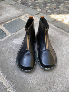 BOTIN BOA NEGRO - HORMA MINIMALISTA