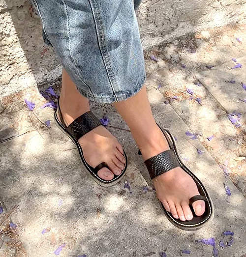 SANDALIA COLIBRÍ NEGRA MUJER