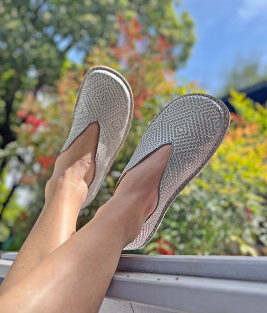 ZAPATO GACELA MEX PLATA MUJER