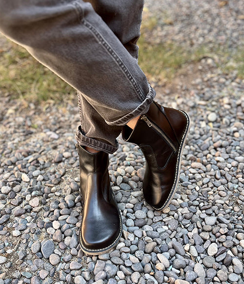 BOTA LLAMA NEGRA MUJER