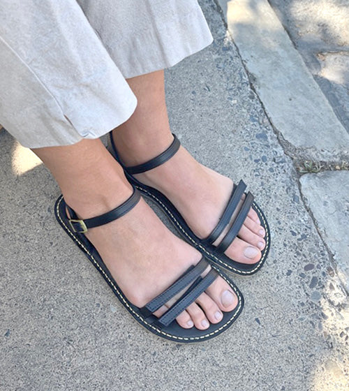 SANDALIA TAGUA NEGRA MUJER