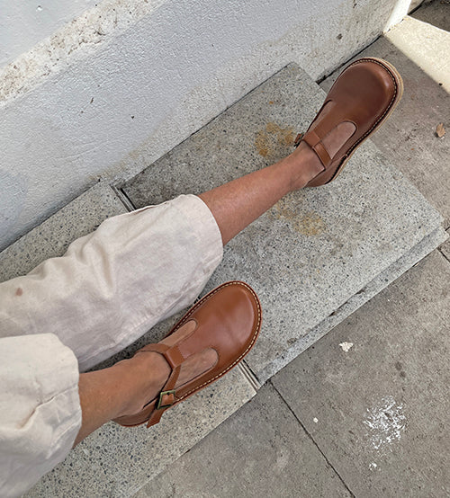 ZAPATO PUDÚ CARAMELO MUJER