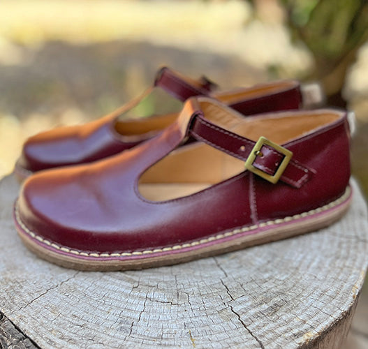 ZAPATO PUDÚ GUINDA MUJER