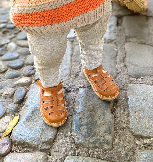 SANDALIA CANGREJO CARAMELO NIÑOS