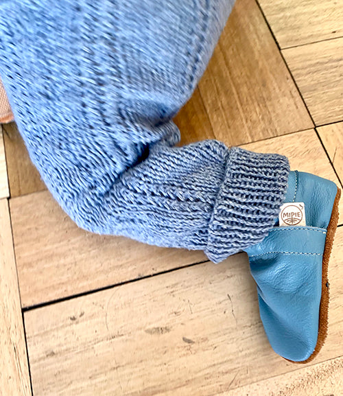 MOCS LISO CELESTE BEBÉ