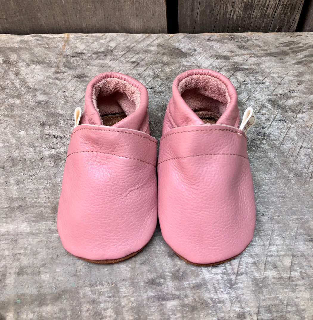 MOCS LISO ROSADO BEBÉ