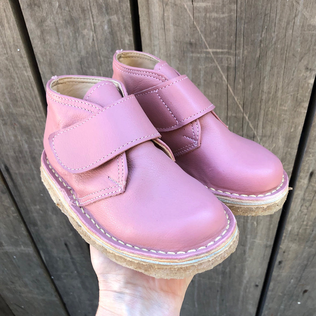 BOTIN KOALA VELCRO ROSADO (A PEDIDO)